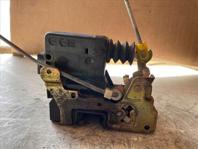 RENAULT KANGOO Express (FC0/1_) Jobb első Ajtózár