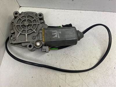 AUDI A6 C4 Jobb első Ablakemelő Motor