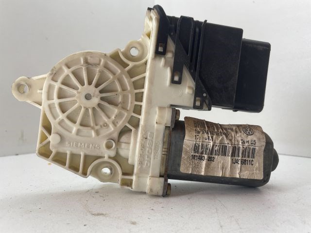 SEAT LEON (1M1) Bal hátsó Ablakemelő Motor 2. kép