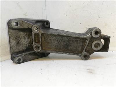 MERCEDES-BENZ SPRINTER Motor Tartó Bak Bal