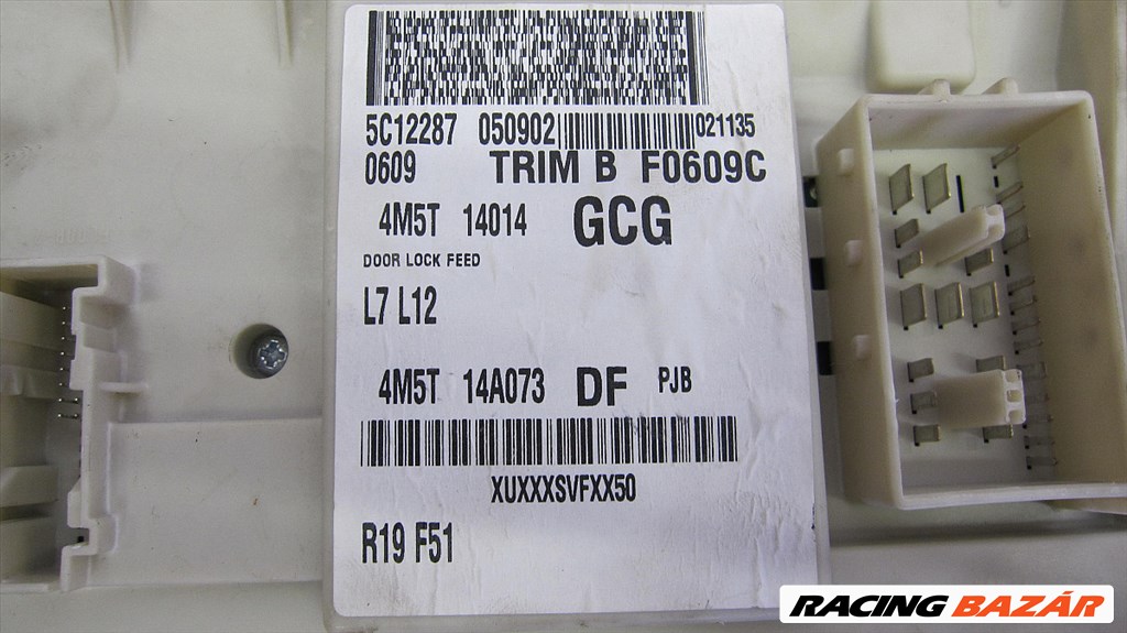 Ford Focus II MK2 2 Eladó gyári, utastér biztosíték tábla Gem modul  2. kép