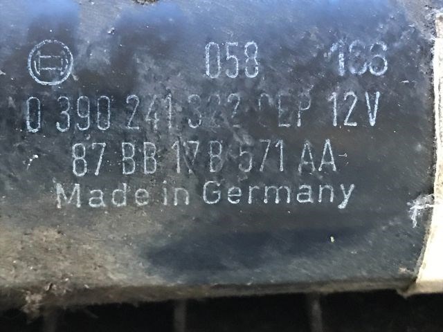 FORD SIERRA Ferdehátú (GBC, GBG) Első Ablaktörlő Motor 3. kép