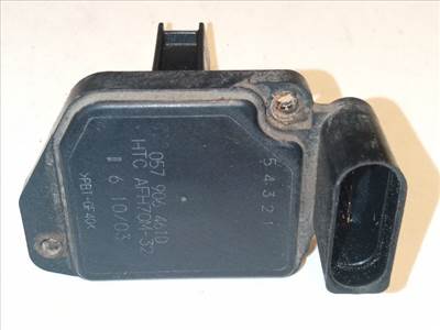 AUDI A8 Légtömegmérő