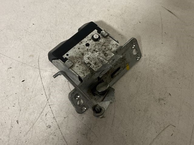 OPEL CORSA C Csomagtérajtó Zárszerkezet 5. kép