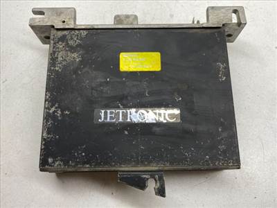 VW GOLF I (17) Motorvezérlő