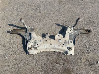 RENAULT FLUENCE (L30_) Első Bölcső