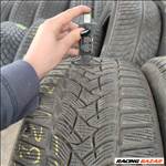  225/50 R17 Dunlop téli gumi 90000ft a 4db/132/