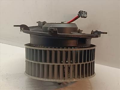 BMW 7 (E65, E66, E67) Fűtőmotor (Klímás)