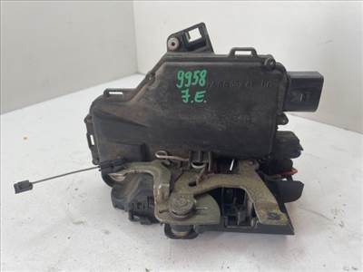 SEAT LEON (1M1) Jobb első Ajtózár