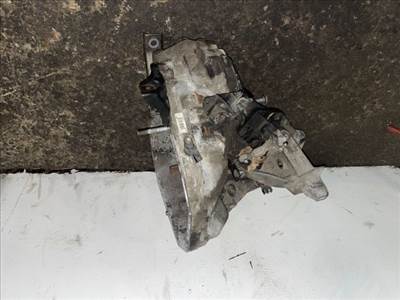 RENAULT FLUENCE Váltó (Mechanikus)