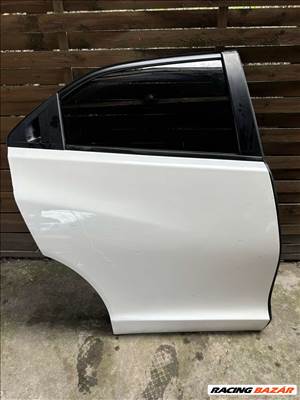Honda Civic IX (2011-2016) komplett jobb hátsó ajtó 