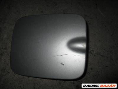 Suzuki Ignis II tankajtó fedél 