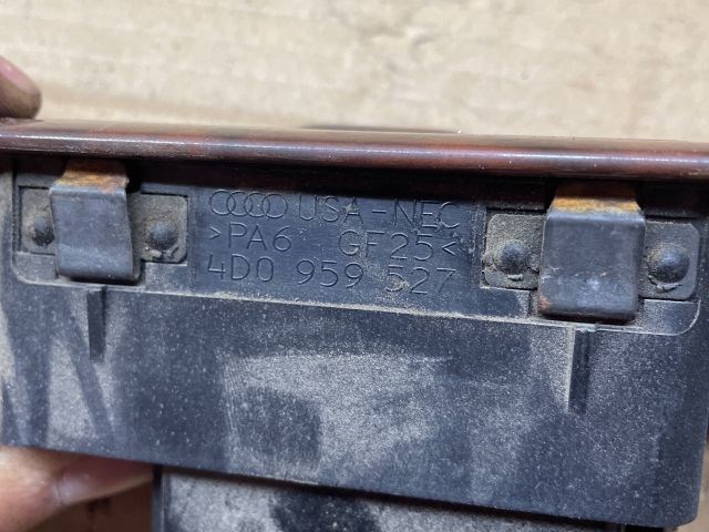 AUDI A8 (4D2, 4D8) Jobb hátsó Ablakemelő Kapcsoló 3. kép