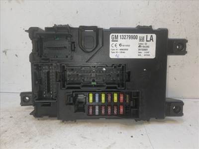 OPEL CORSA D Biztosítéktábla Doboz