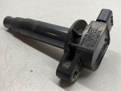 TOYOTA YARIS (SCP1_, NLP1_, NCP1_) Gyújtótrafó