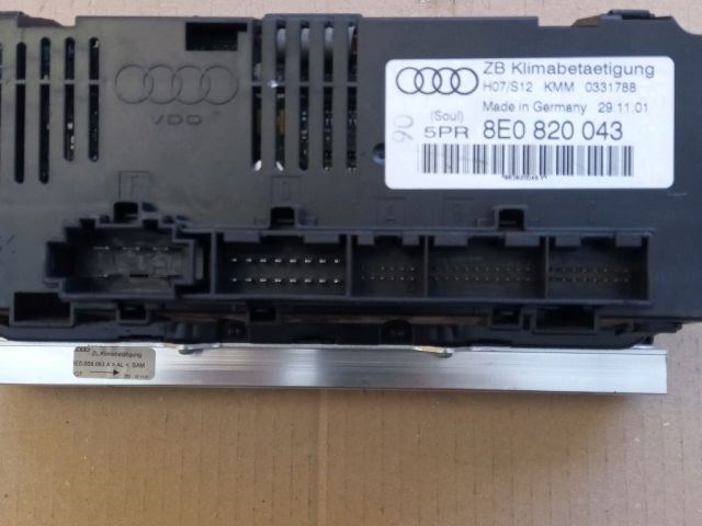 AUDI A4 Avant (8E5, B6) Klíma Kapcsoló 4. kép