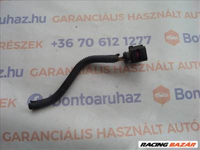 Seat Alhambra Eladó gyári, bontott első lámpa csatlakozó  