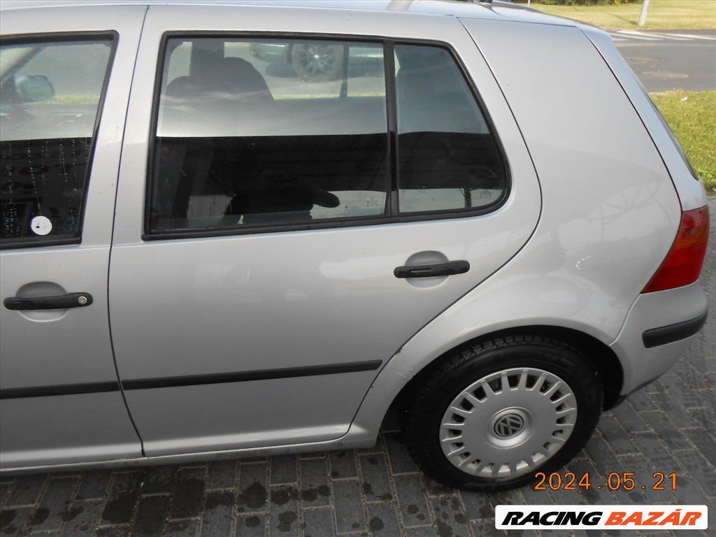 Eladó Volkswagen Golf 1.9 TDI (1896 cm³, 90 PS) (A4 Typ 1J) 10. kép