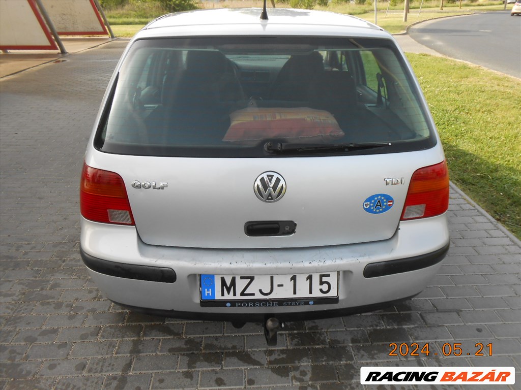 Eladó Volkswagen Golf 1.9 TDI (1896 cm³, 90 PS) (A4 Typ 1J) 16. kép