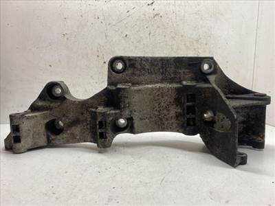 AUDI A3 Generátor Tartó Bak