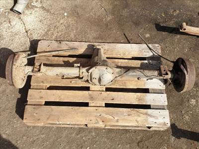 NISSAN VANETTE CARGO Dobozos (HC 23) Hátsó Híd (Dobfékes)