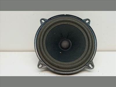 DACIA DUSTER Jobb első Hangszóró
