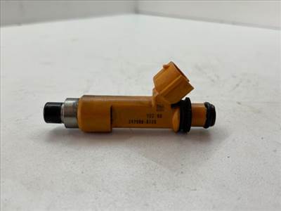 SUZUKI SWIFT III (MZ, EZ) Porlasztó (1 db)