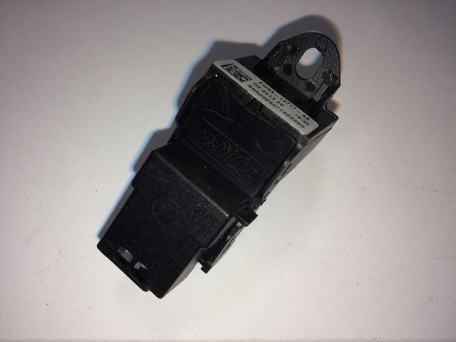 LAND ROVER FREELANDER Ablakemelő Kapcsoló (Pozíciófüggetlen) 2. kép