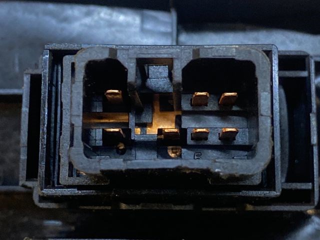 HYUNDAI GETZ Jobb első Ablakemelő Kapcsoló 4. kép