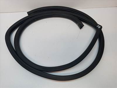 KIA CEED Jobb hátsó Gumikéder