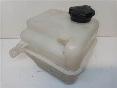 HYUNDAI i40 Kiegyenlítő Tartály