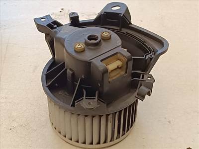 OPEL CORSA D Van Fűtőmotor (Klímás)