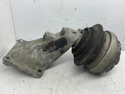 MERCEDES-BENZ E-CLASS (W210) Motor Tartó Bak (Pozíciófüggetlen)
