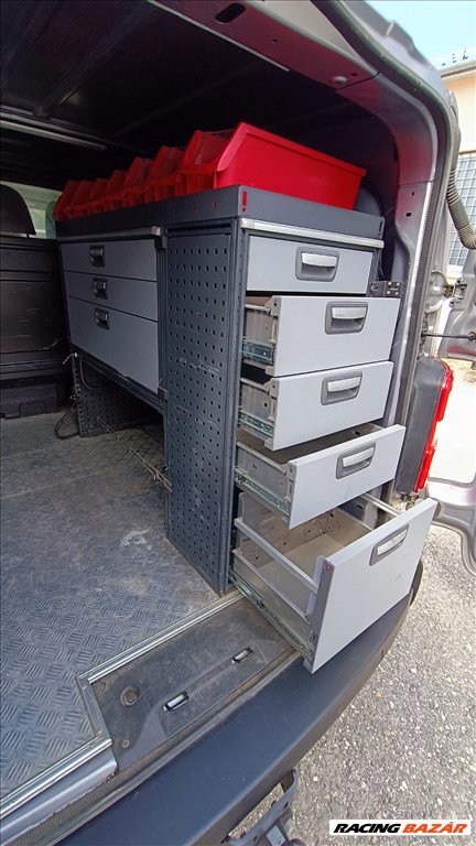 Járműberendezés-Raktérszekrény-polcrendszer kisteherautóba /Modul-system 6. kép
