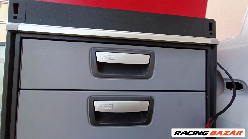 Járműberendezés-Raktérszekrény-polcrendszer kisteherautóba /Modul-system 3. kép