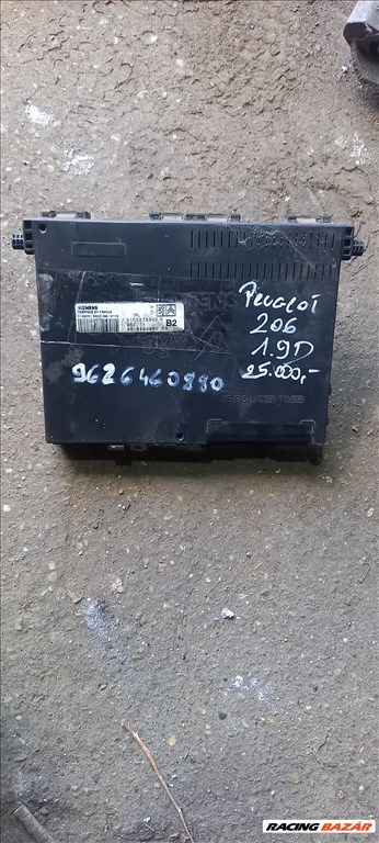 Peugeot 206 1.9 biztosítéktábla B2 9626460880 s105872300g 1. kép