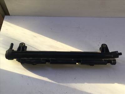 VW POLO (9N_) Porlasztó Sor / Híd