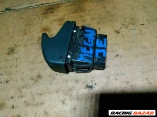 Renault Mégane I Jobb Első Ablakemelő Kapcsoló *42448* 838099d 3. kép