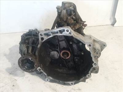 VW NEW BEETLE Váltó (Mechanikus)