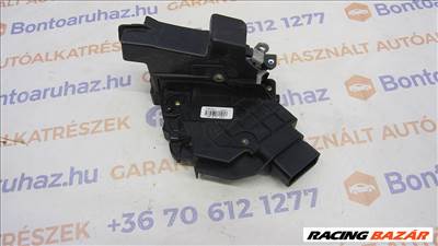 Ford Focus II MK2 2 Eladó gyári,  3 ajtós bal első ajtózár, centrálzár