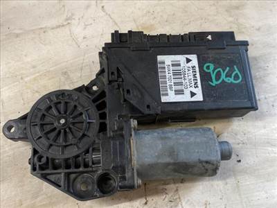 AUDI A4 (8EC, B7) Bal első Ablakemelő Motor