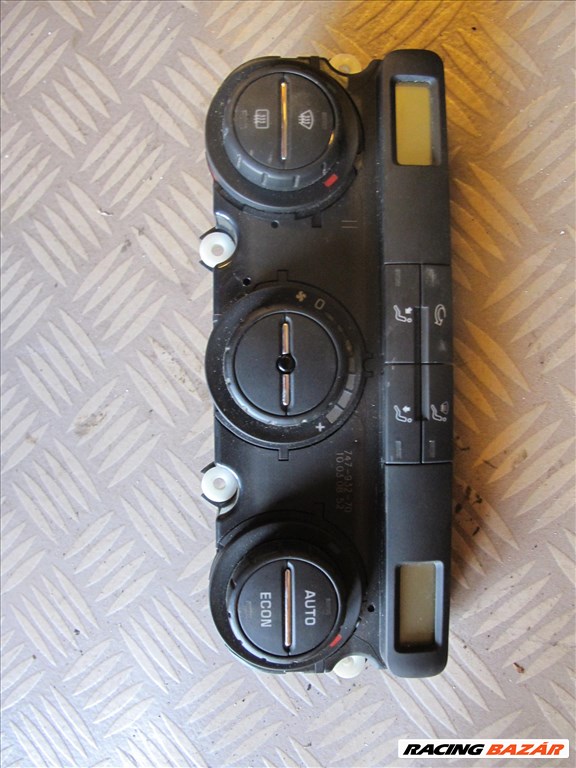 Skoda Octavia II fűtéskapcsoló  1. kép