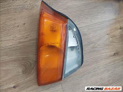 Toyota HiAce V jobb első index 