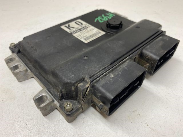 SUZUKI SWIFT III (MZ, EZ) Motorvezérlő 5. kép