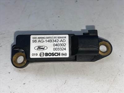 FORD FOCUS (DAW, DBW) Bal első Oldal Ütközés Érzékelő