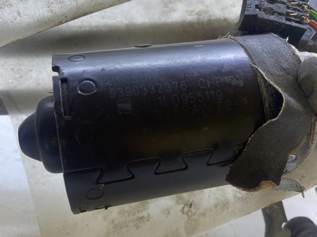 SEAT IBIZA II (6K2) Első Ablaktörlő Szerkezet Motorral 4. kép