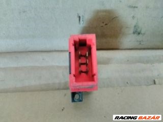 Renault Kangoo I Jobb Hátsó Ablakemelő Kapcsoló *67101* renault-7700875682 3. kép