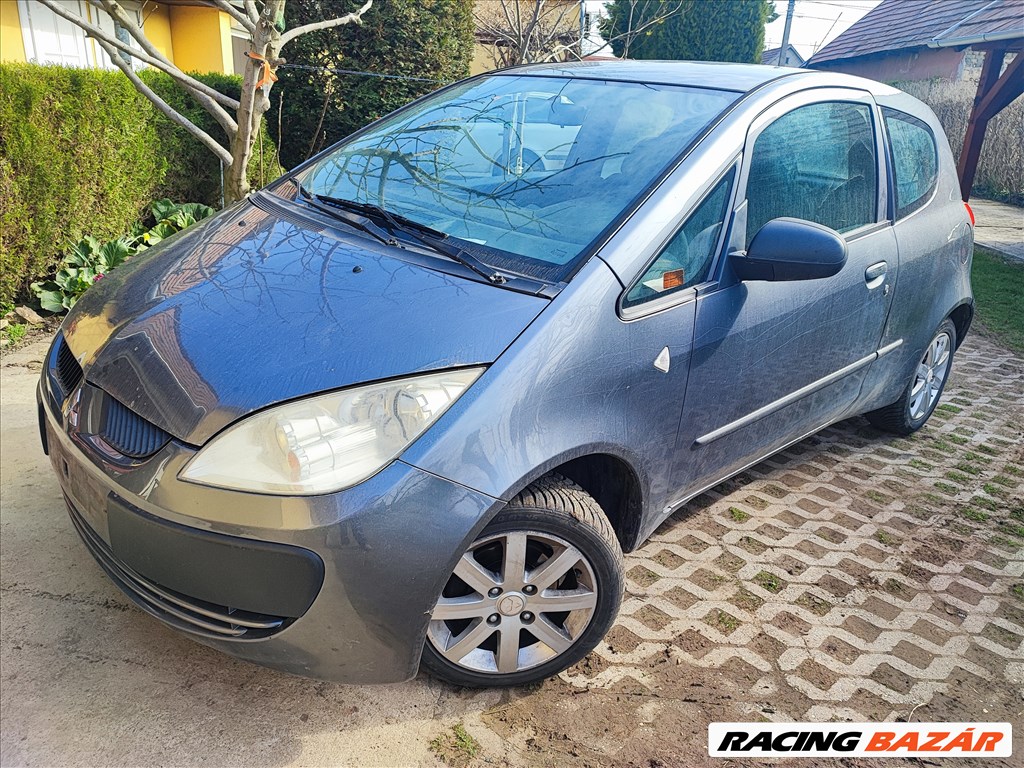 Mitsubishi Colt CZ bontott alkatrészek 2004 -  1. kép