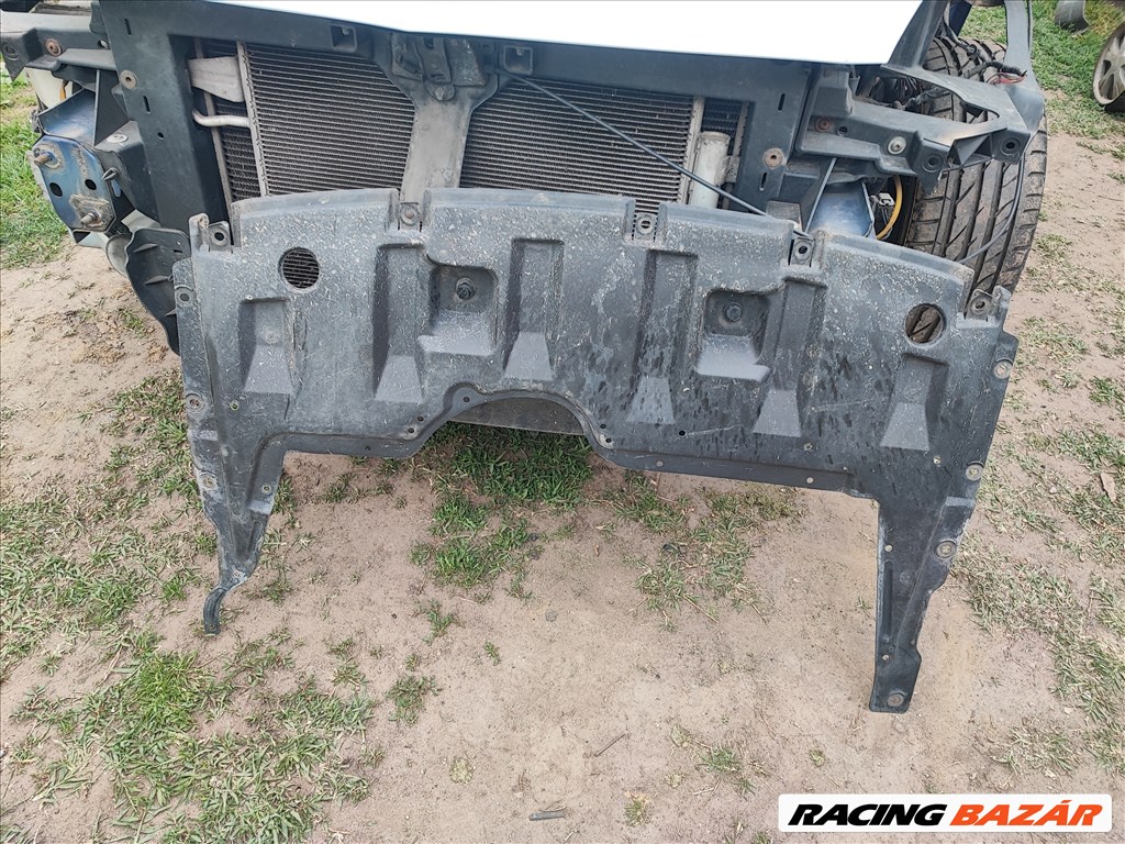 Mitsubishi Colt CZ bontott alkatrészek 2004 -  6. kép