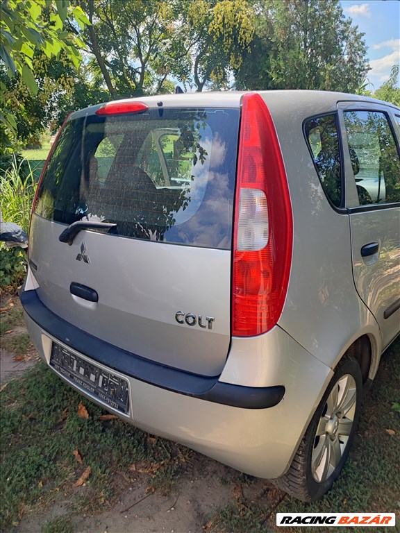 Mitsubishi Colt CZ bontott alkatrészek 2004 -  11. kép